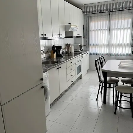 Altamira Luanco, Ideal 4 Pax *